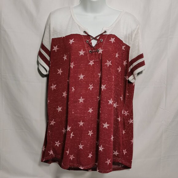 🦋3/$20 Burgundy and White Tee with "Lace-Up" Detail Size L EUC #58 - Picture 1 of 7